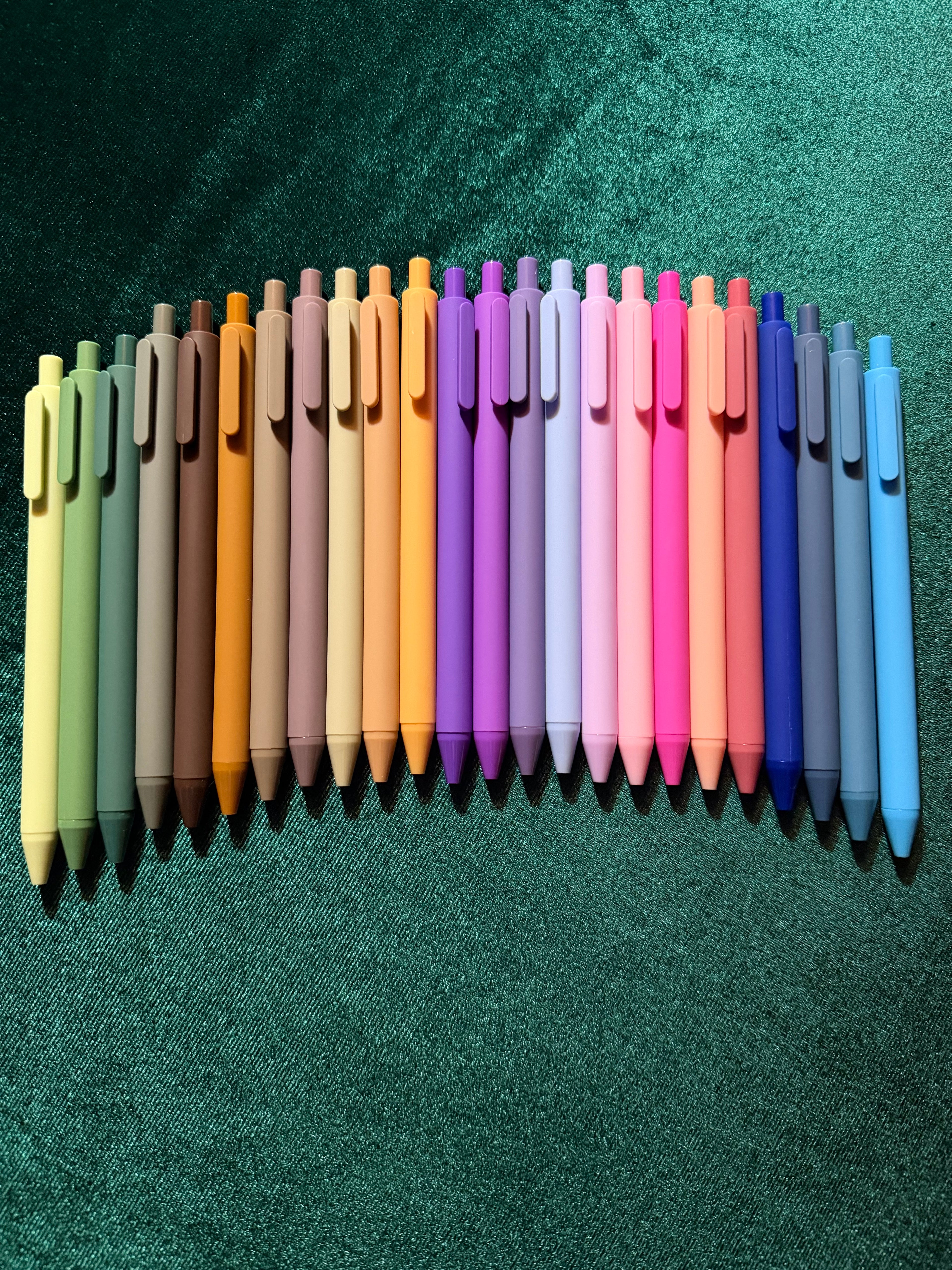 Extra Pen Added to Blind Date/Date with a Book